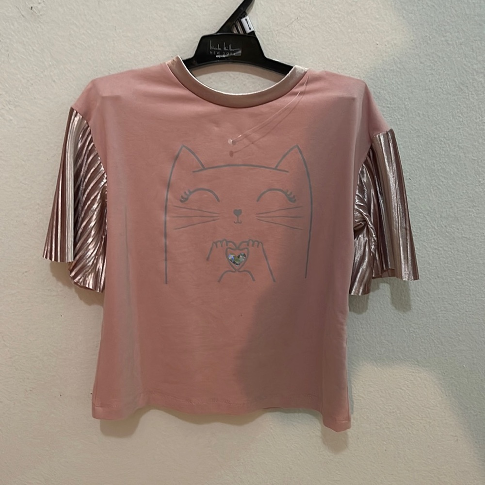 Pink stylish T